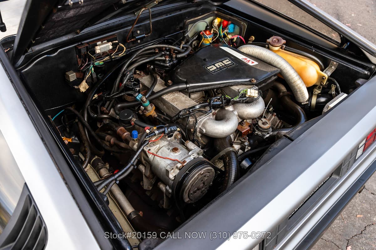 1981 DeLorean DMC-12 thumbnail 24