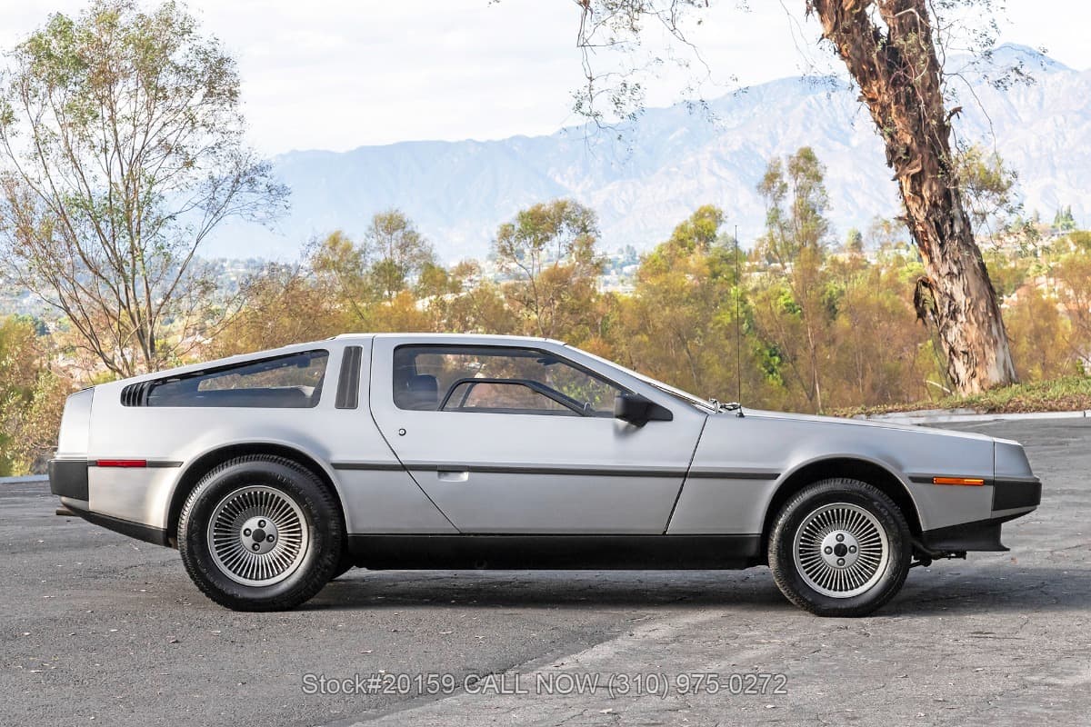 1981 DeLorean DMC-12 thumbnail 5