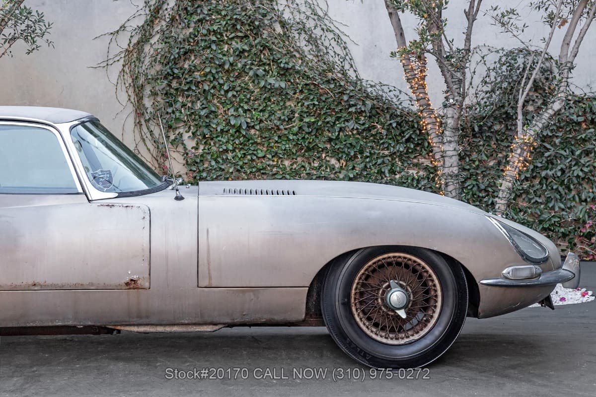 1963 Jaguar XKE Series 1 3.8-Litre Fixed Head Coupe thumbnail 7