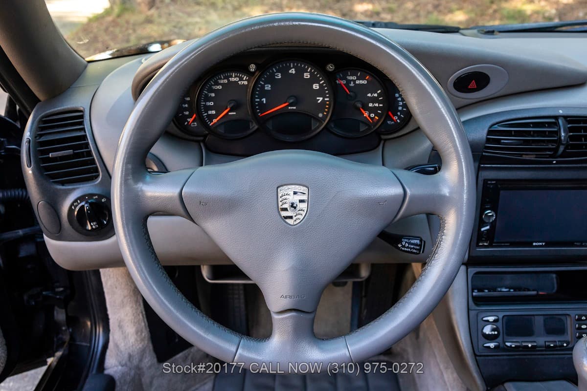 1999 Porsche 996 Carrera Cabriolet 6-Speed thumbnail 17