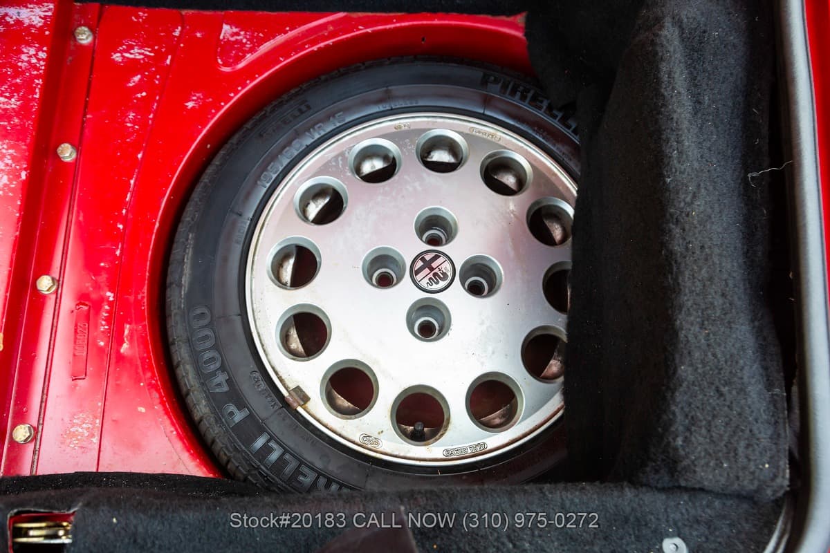 1992 Alfa Romeo Spider Veloce 5-Speed thumbnail 19