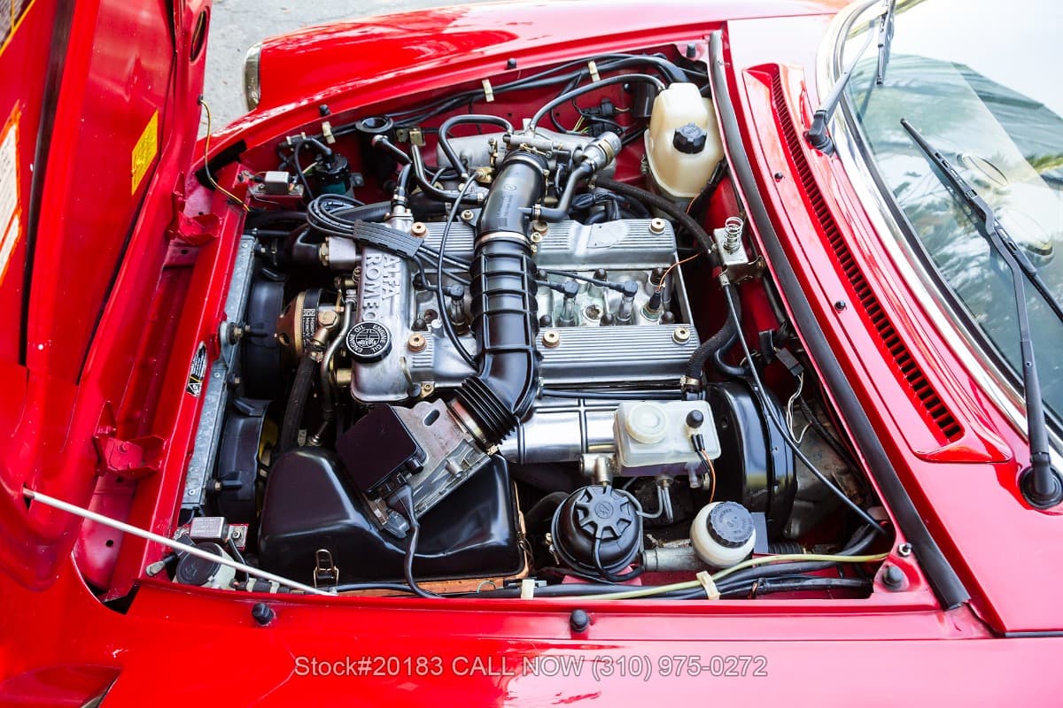 1992 Alfa Romeo Spider Veloce 5-Speed thumbnail 24