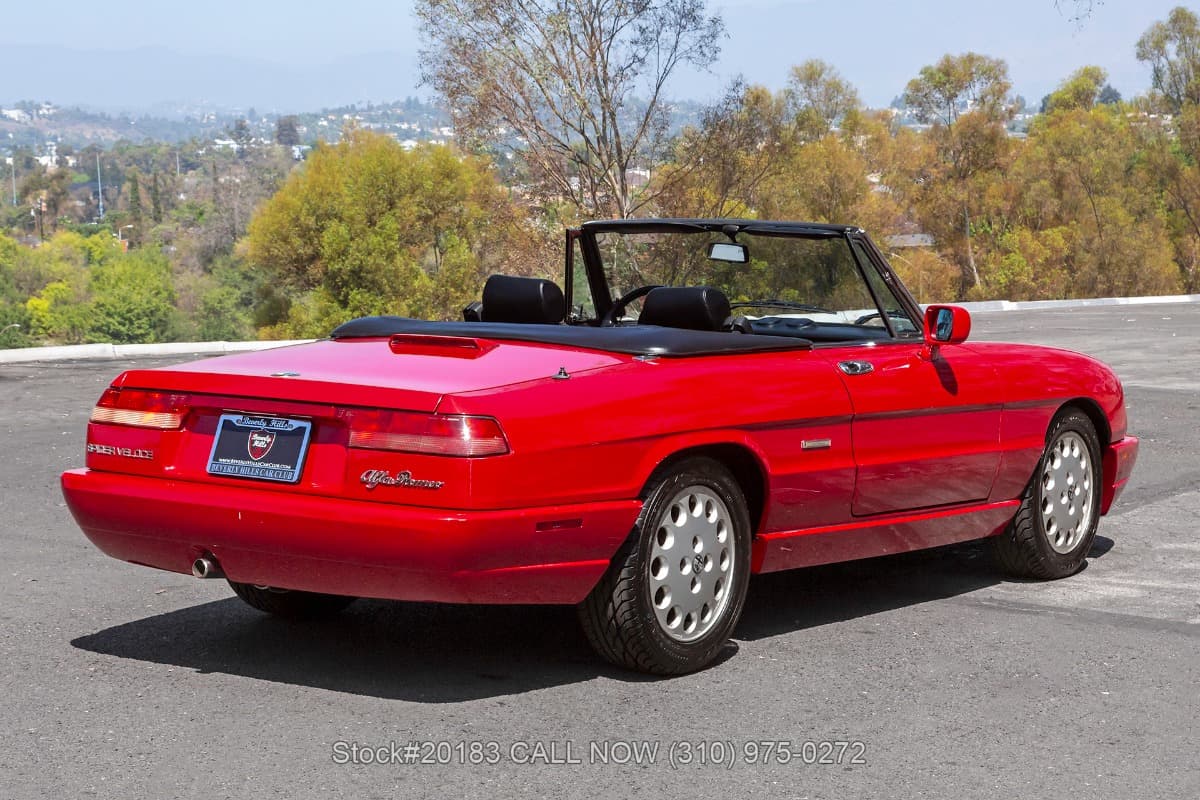 1992 Alfa Romeo Spider Veloce 5-Speed thumbnail 3