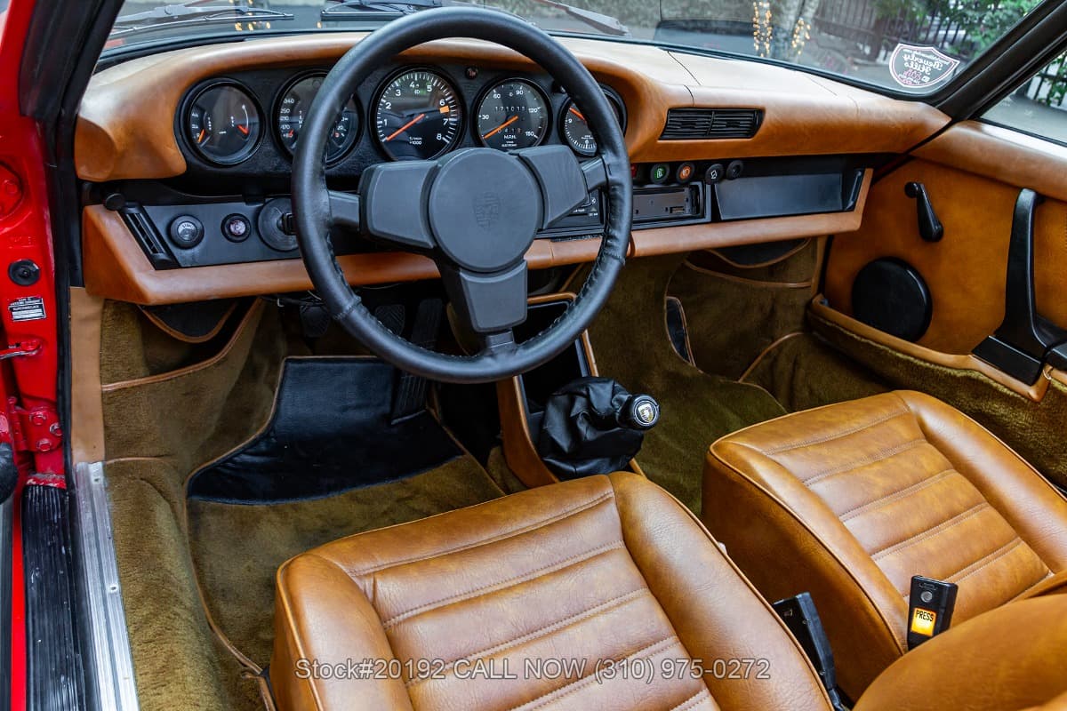 1977 Porsche 911S Targa thumbnail 15
