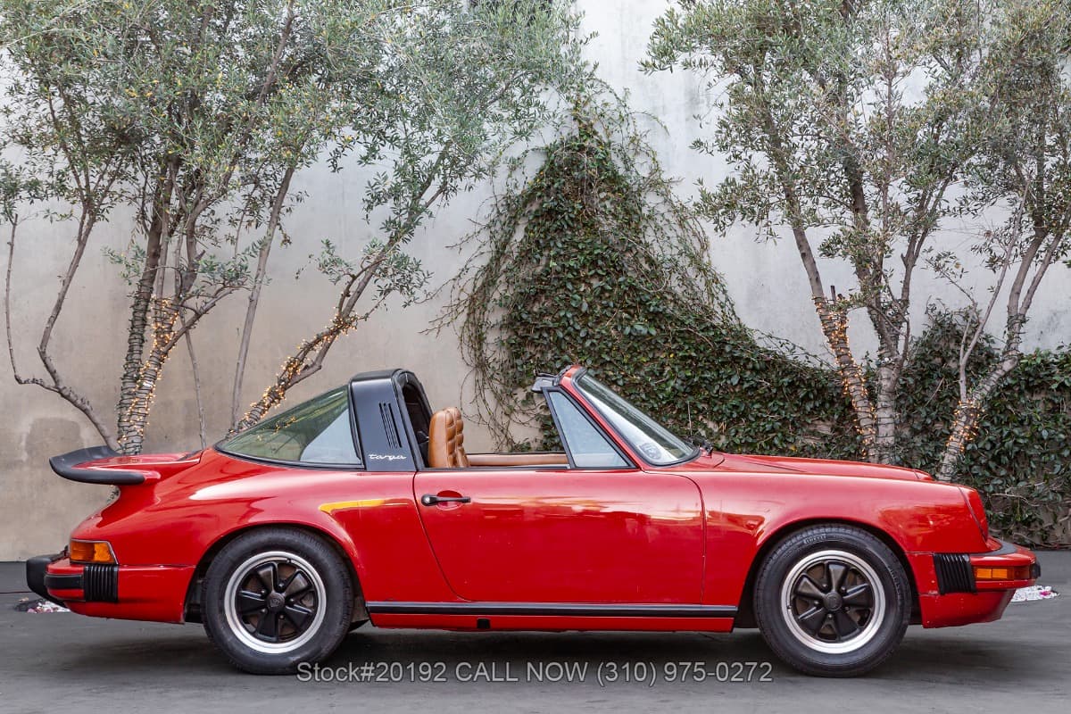 1977 Porsche 911S Targa thumbnail 3