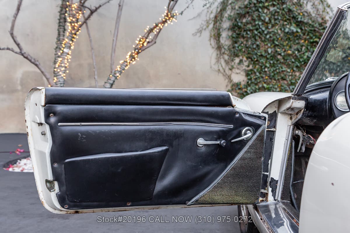 1962 Alfa Romeo 2000 Spider thumbnail 16