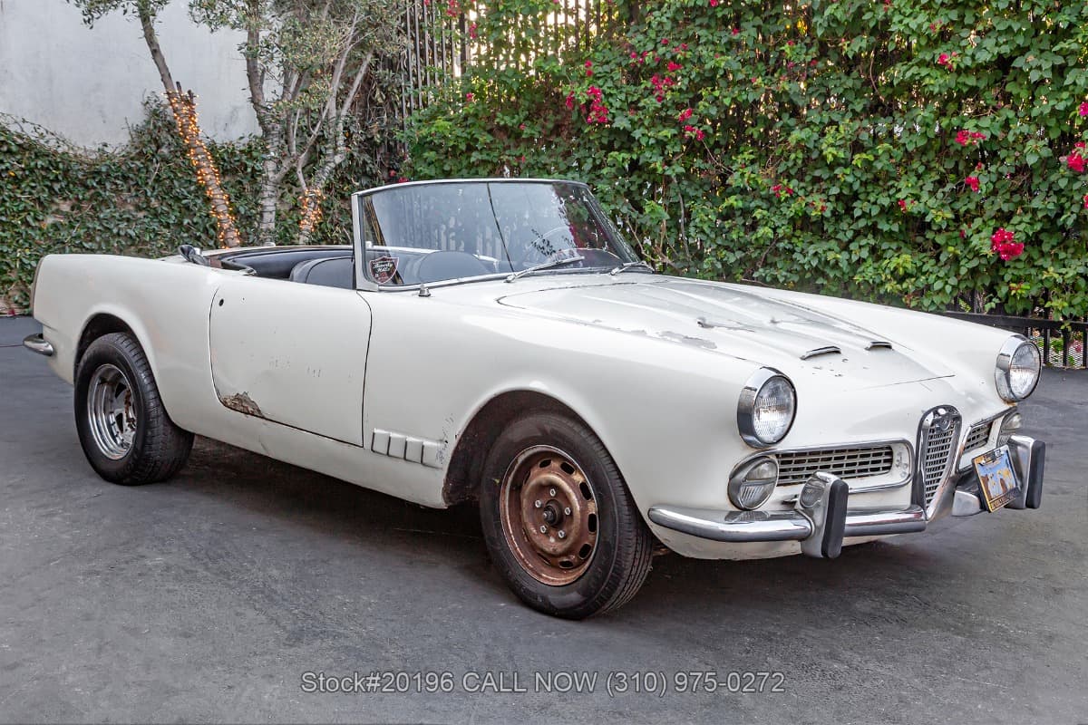 1962 Alfa Romeo 2000 Spider thumbnail 3