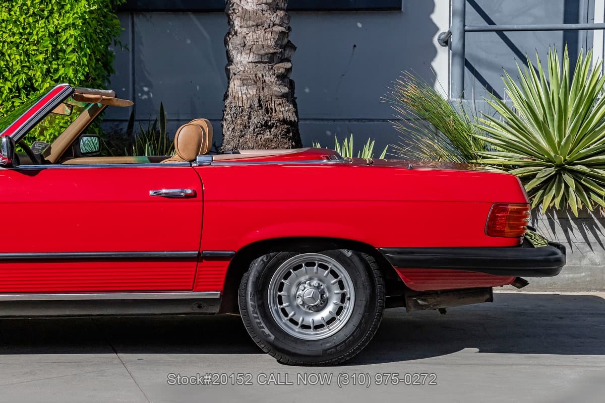 1985 Mercedes 380SL with 2 tops thumbnail 16