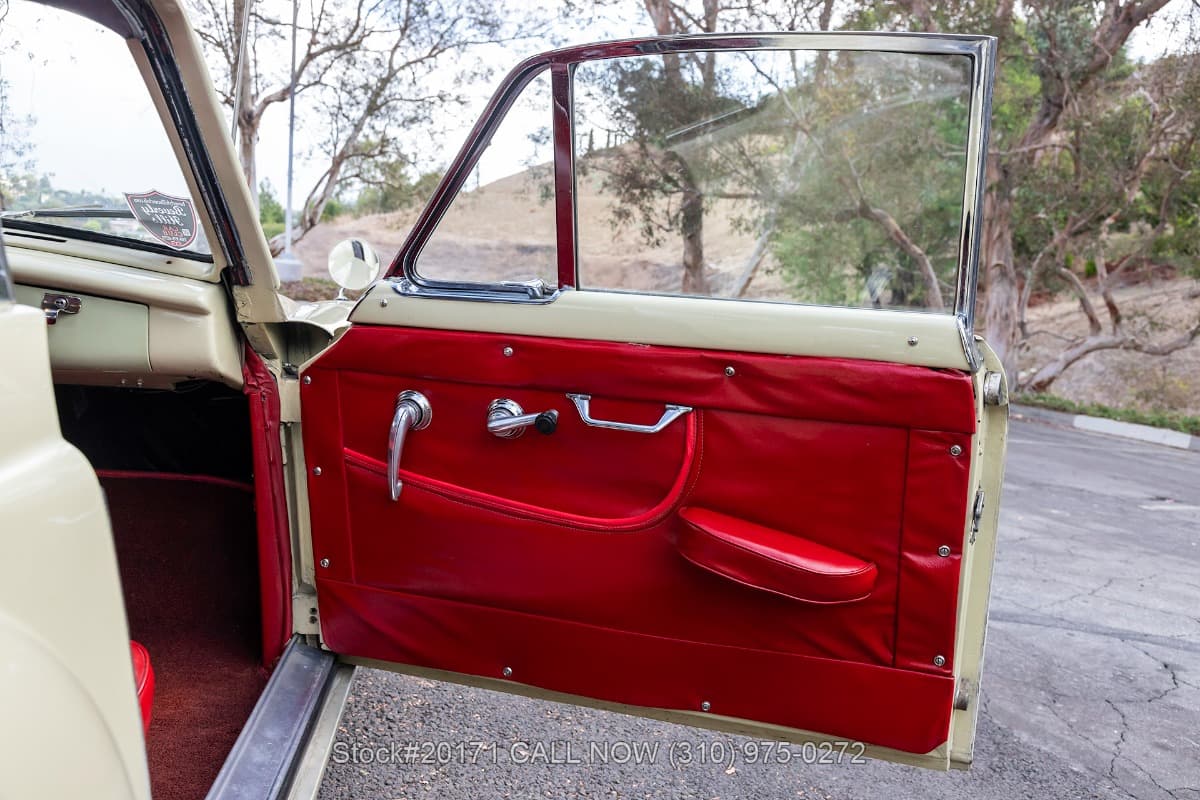 1953 Nash-Healey Le Mans Coupe thumbnail 19