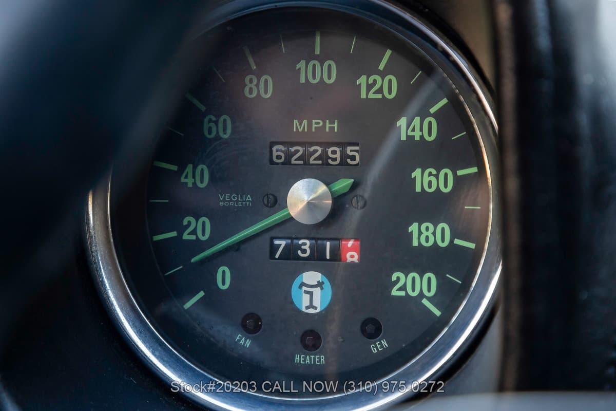 1971 DeTomaso Pantera thumbnail 12
