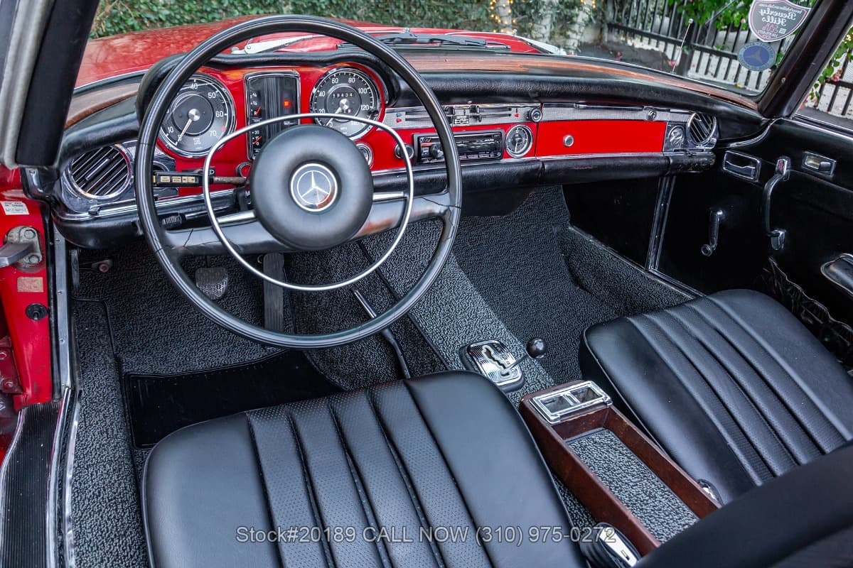 1970 Mercedes 280SL thumbnail 17