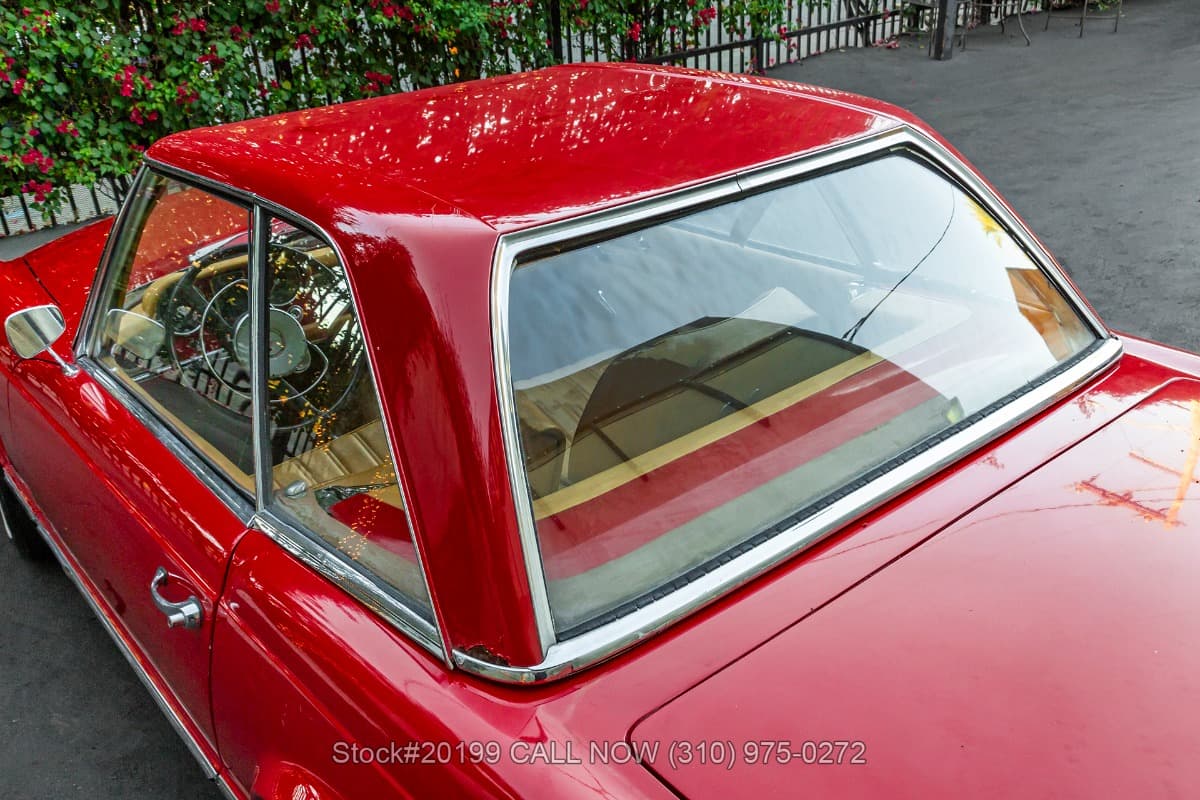 1967 Mercedes 230SL thumbnail 11