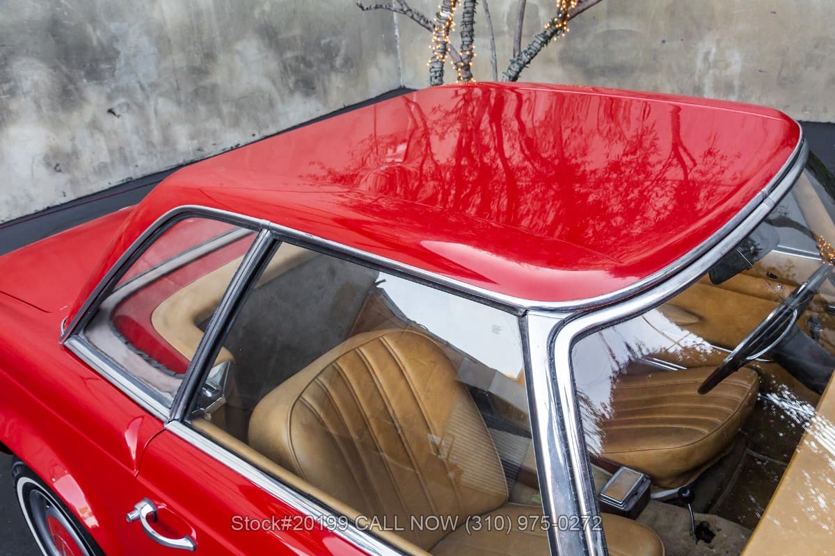 1967 Mercedes 230SL thumbnail 12