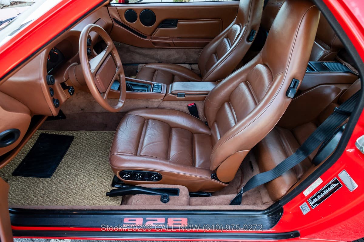 1987 Porsche 928 S4 thumbnail 11