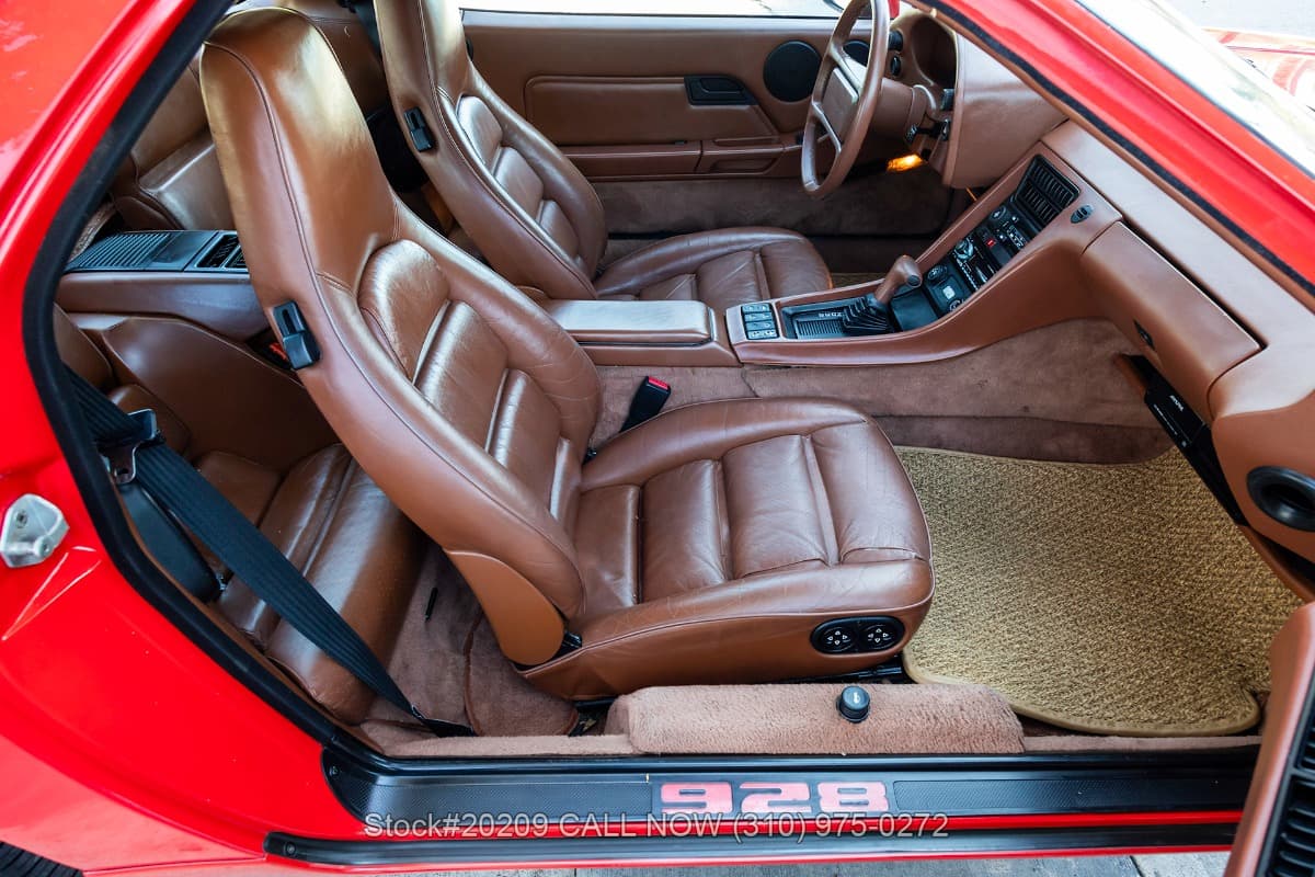 1987 Porsche 928 S4 thumbnail 14