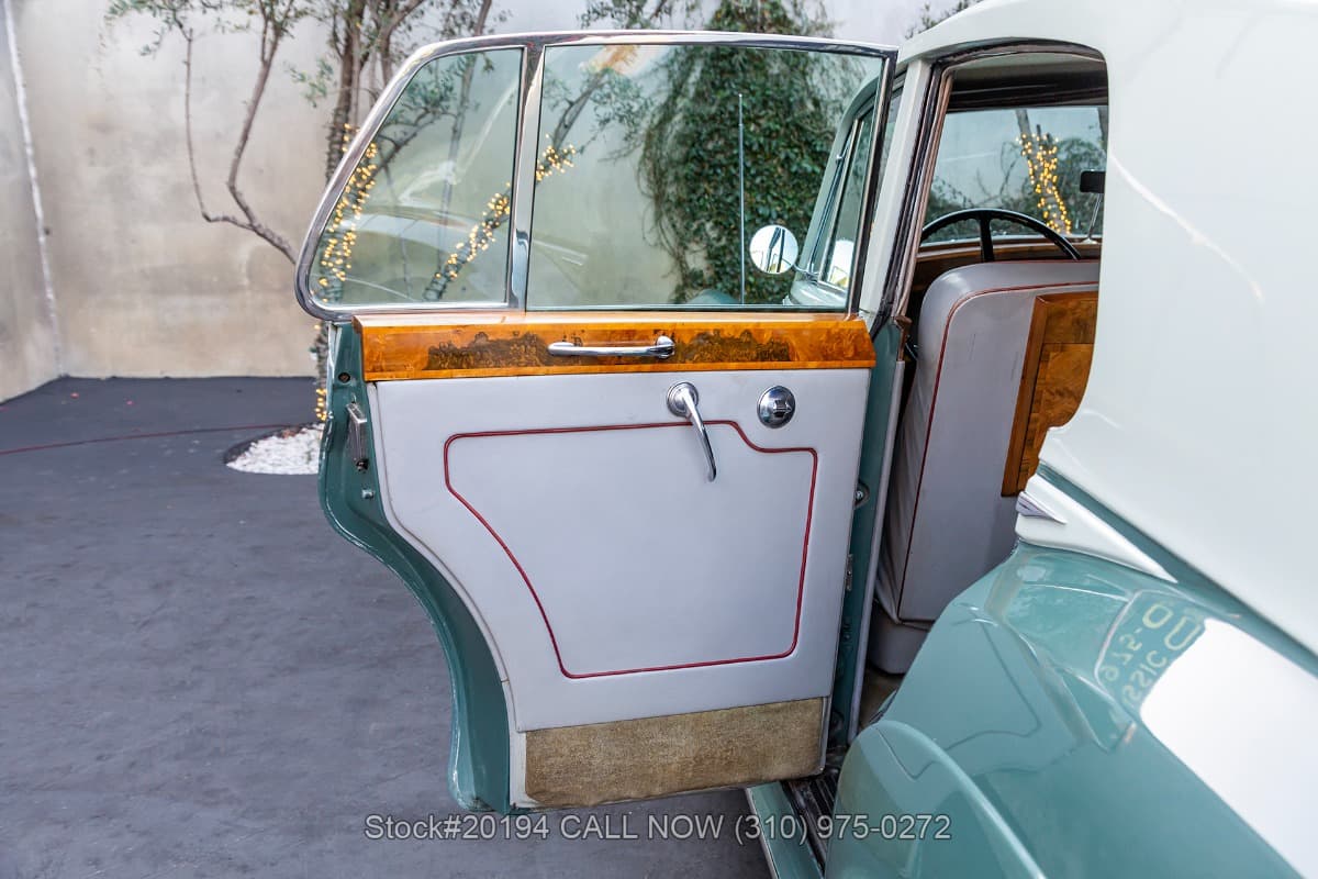 1959 Rolls-Royce Silver Cloud I Left-Hand-Drive thumbnail 11