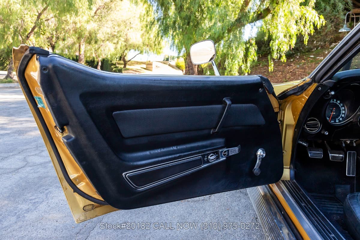 1969 Chevrolet Corvette Convertible L46 Special High Performance 4-Speed thumbnail 14