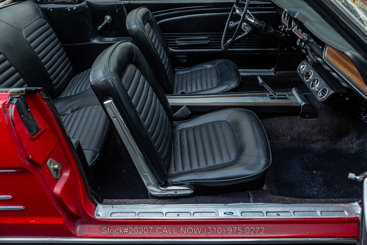1966 Ford Mustang Convertible thumbnail 18