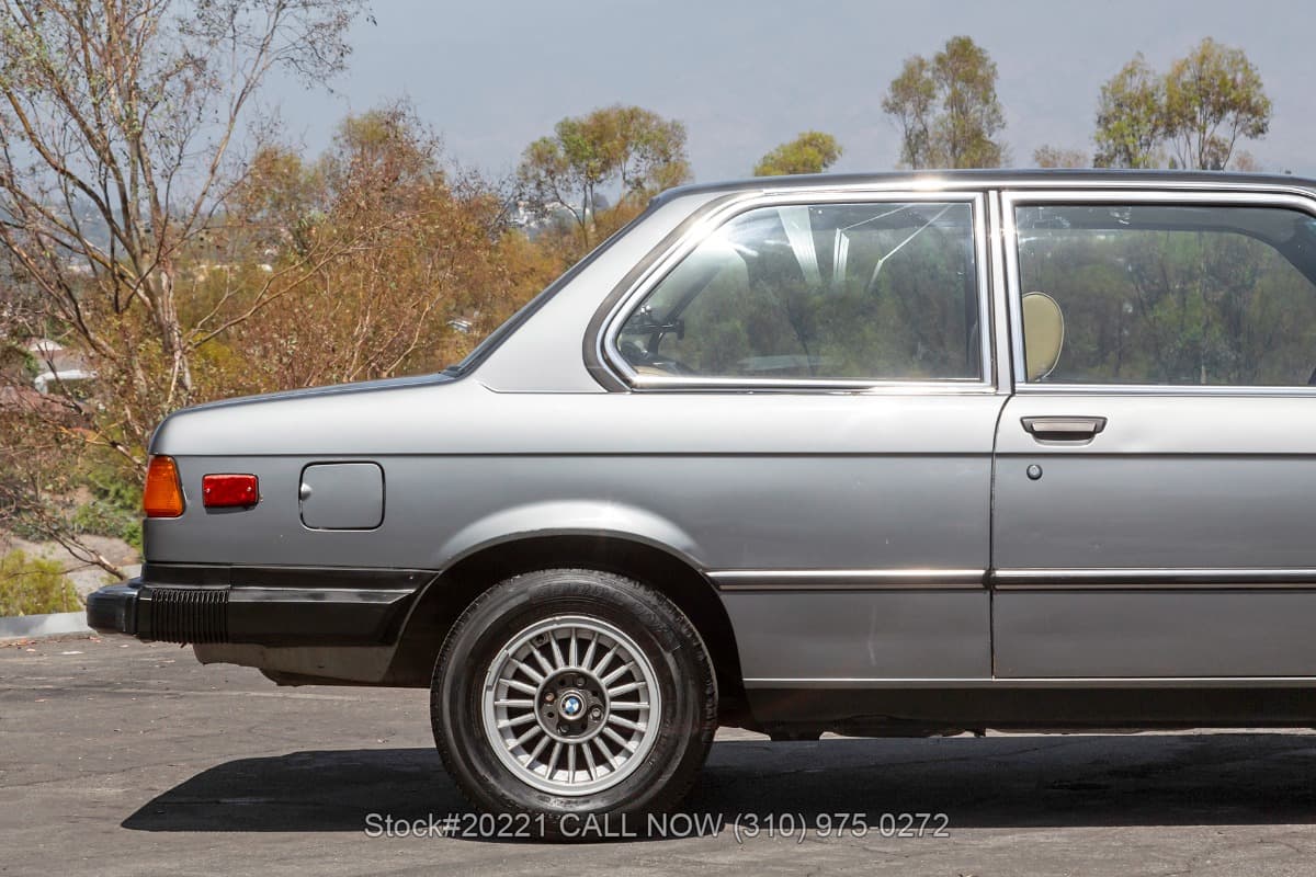 1980 BMW 320i thumbnail 8