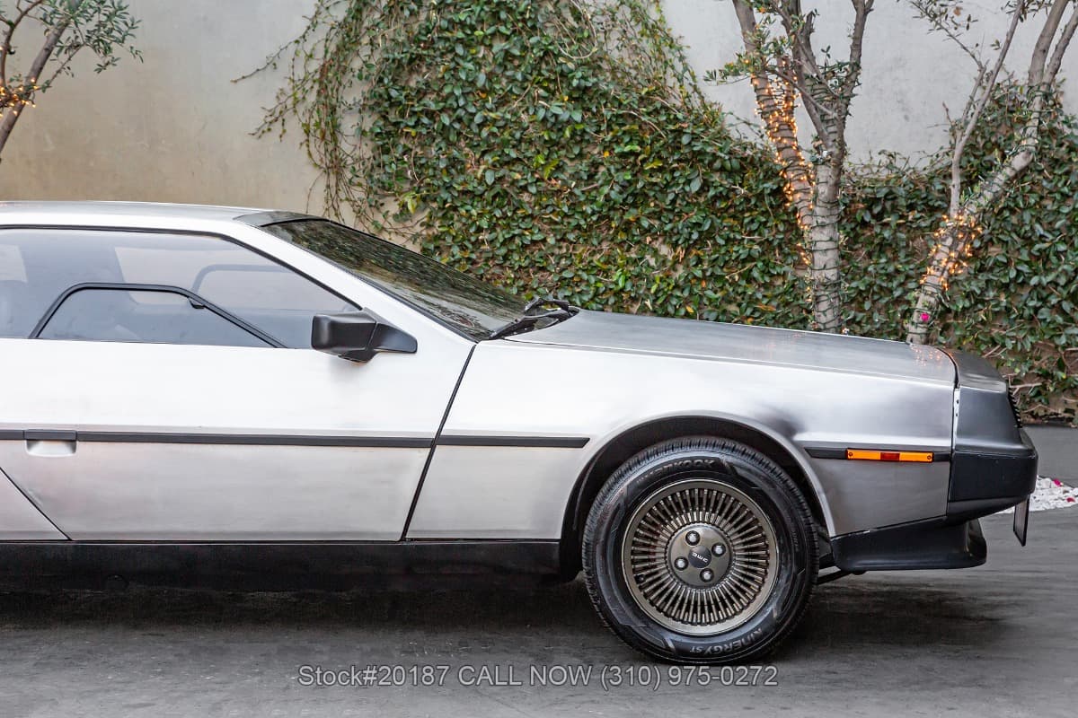 1982 DeLorean DMC-12 5-Speed thumbnail 6
