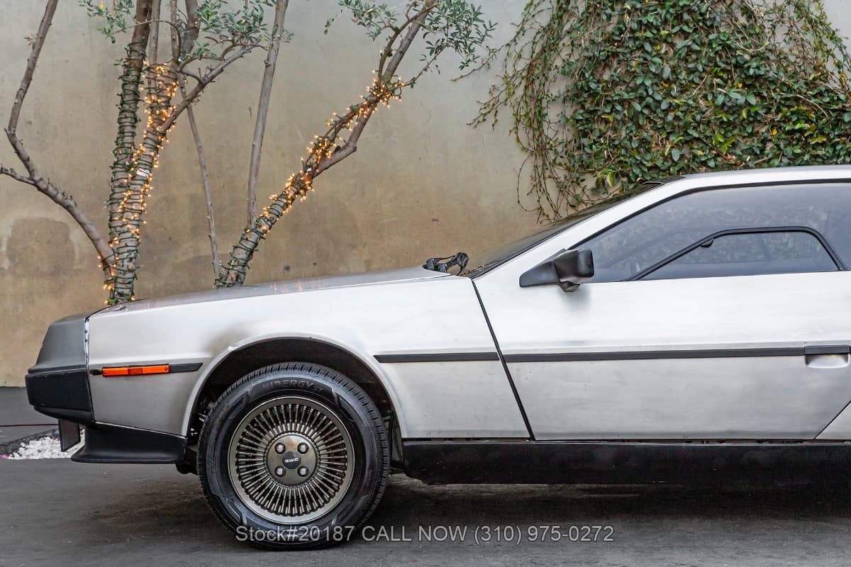1982 DeLorean DMC-12 5-Speed thumbnail 7