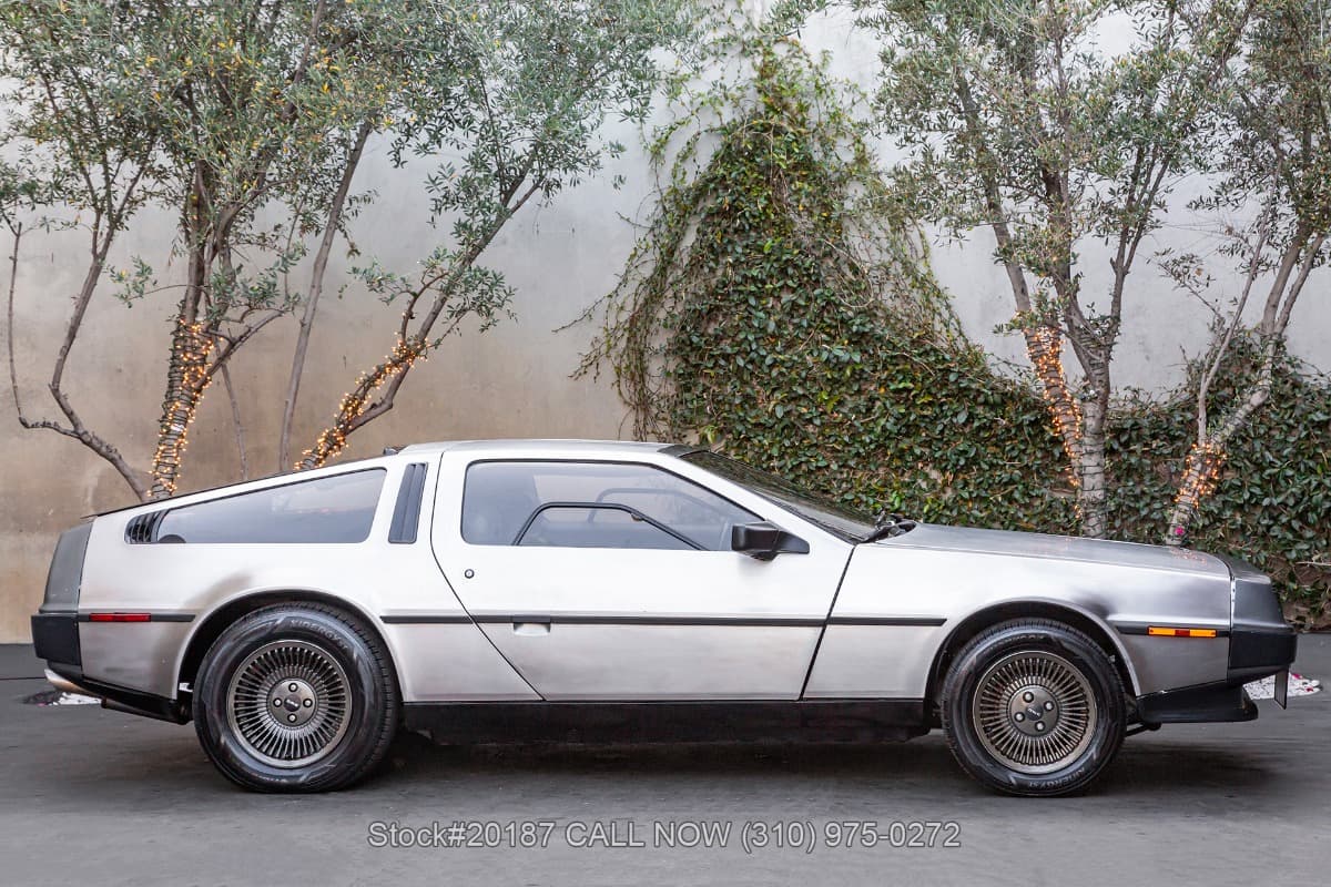 1982 DeLorean DMC-12 5-Speed thumbnail 3