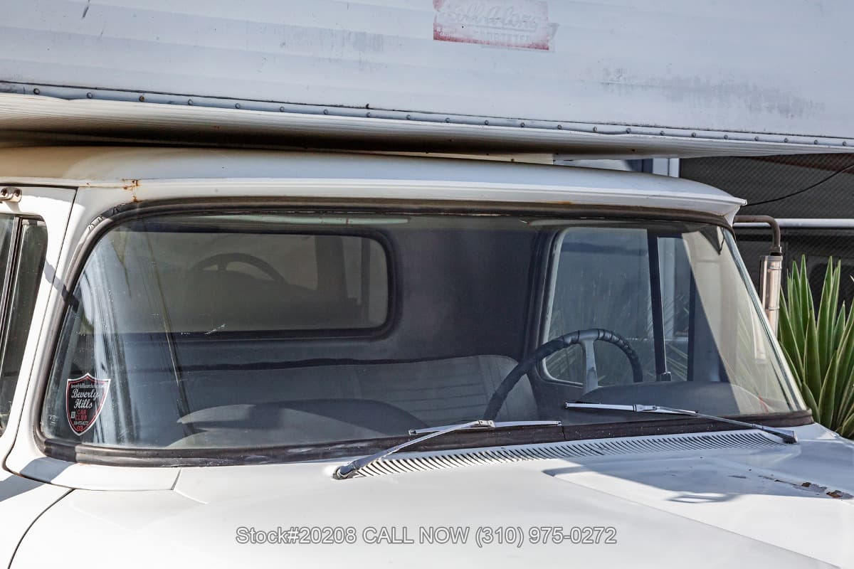 1961 Chevrolet Apache 20 Camper thumbnail 9