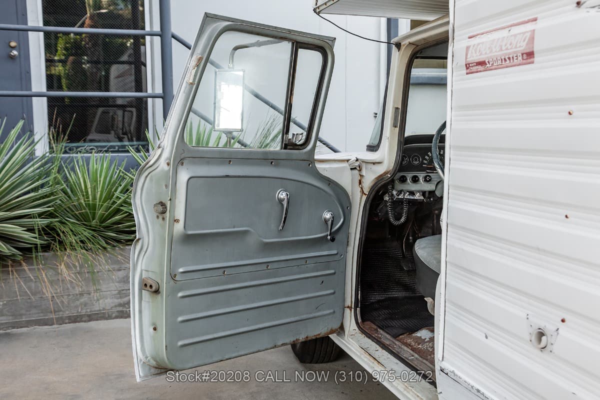 1961 Chevrolet Apache 20 Camper thumbnail 13