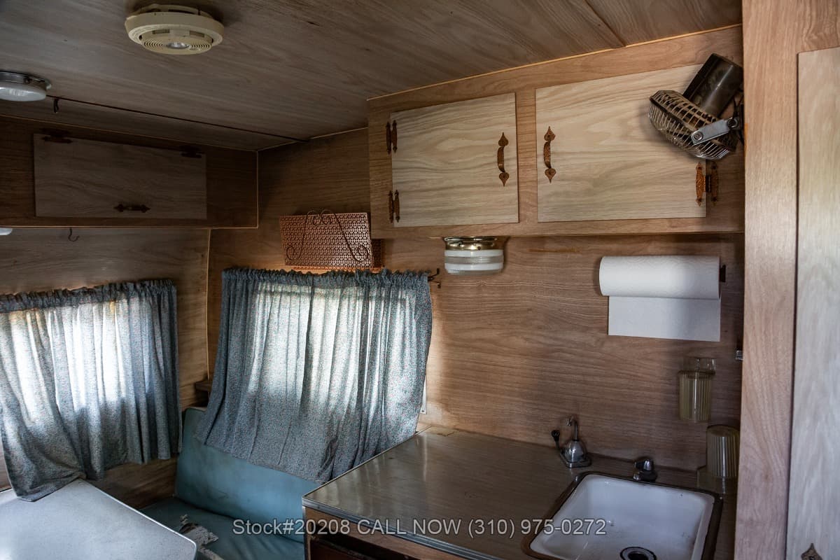 1961 Chevrolet Apache 20 Camper thumbnail 21