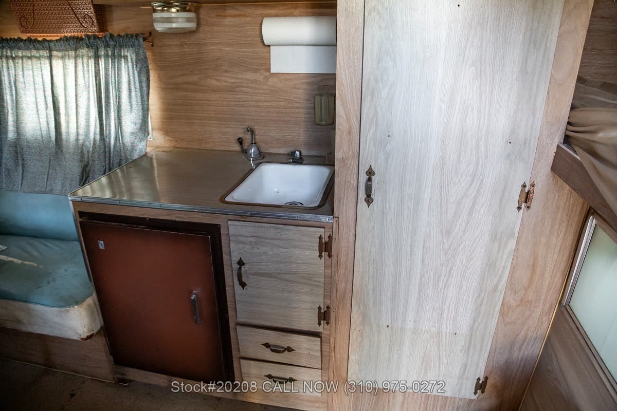 1961 Chevrolet Apache 20 Camper thumbnail 22