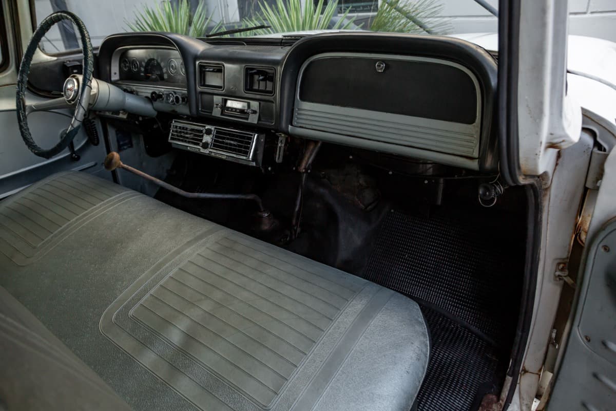 1961 Chevrolet Apache 20 Camper thumbnail 26