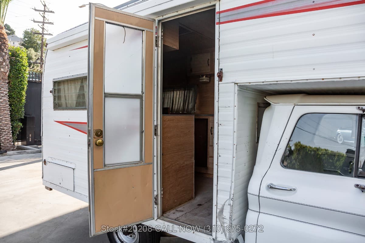 1961 Chevrolet Apache 20 Camper thumbnail 7