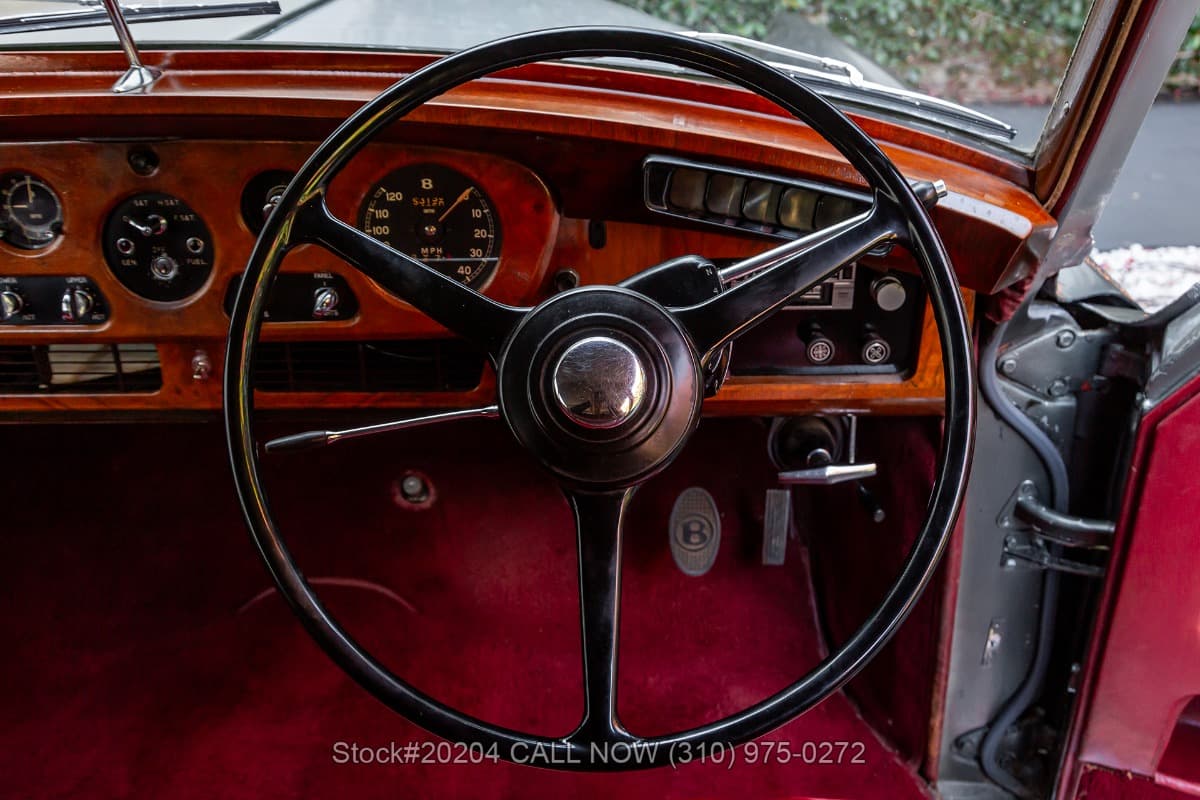 1960 Bentley S2 Saloon Right-Hand-Drive thumbnail 17