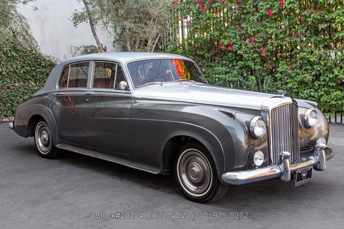 1960 Bentley S2 Saloon Right-Hand-Drive thumbnail 3