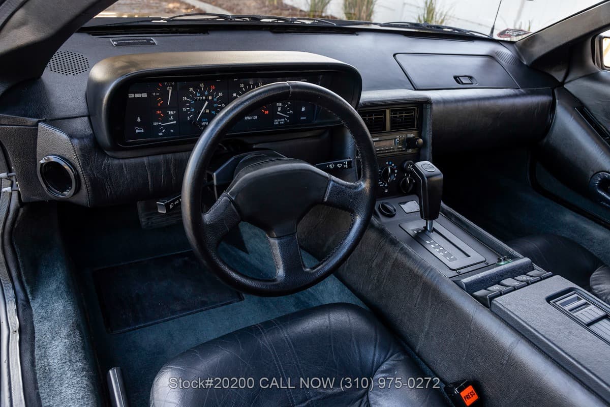 1981 DeLorean DMC-12 thumbnail 12