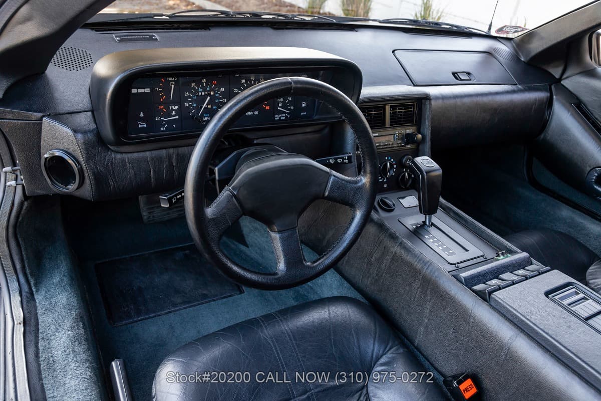 1981 DeLorean DMC-12 thumbnail 13