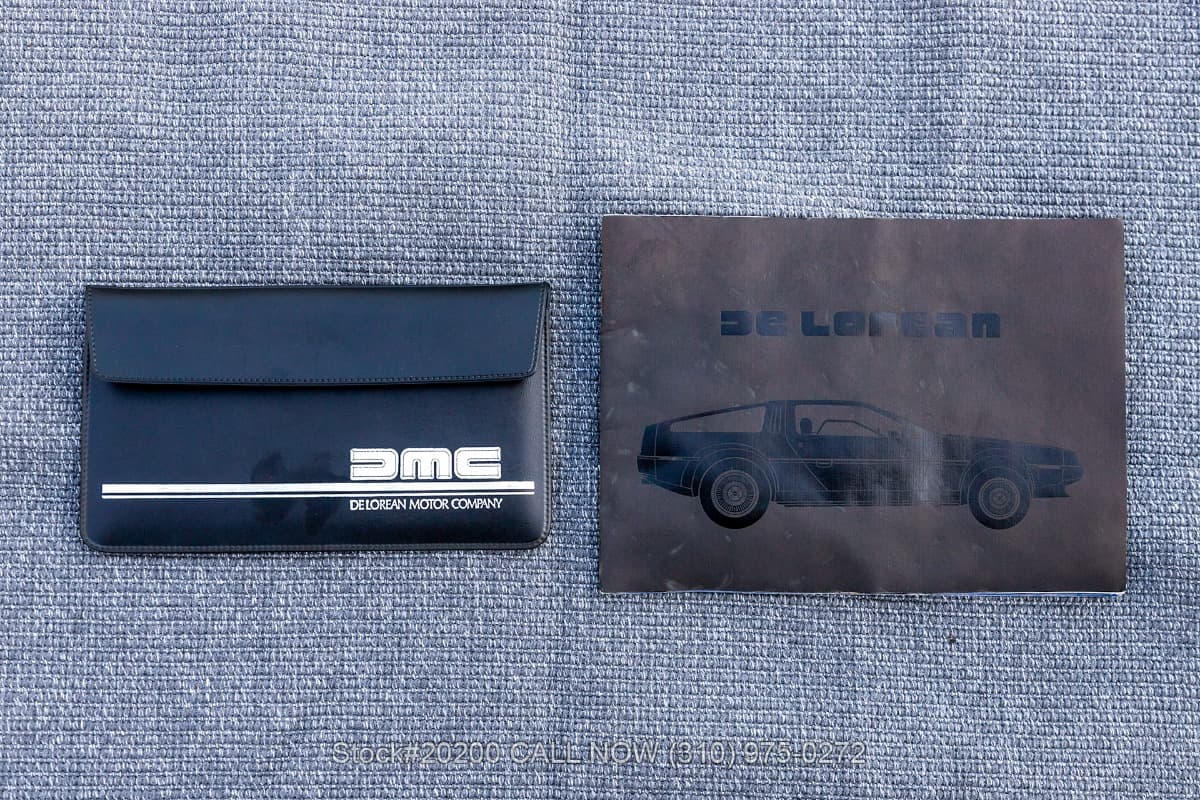 1981 DeLorean DMC-12 thumbnail 25