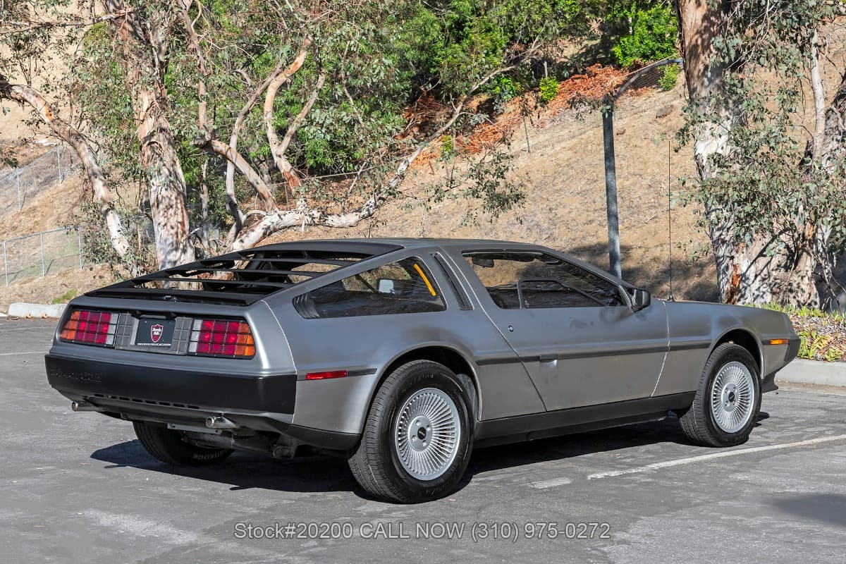 1981 DeLorean DMC-12 thumbnail 4