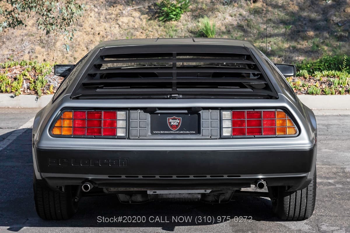 1981 DeLorean DMC-12 thumbnail 4