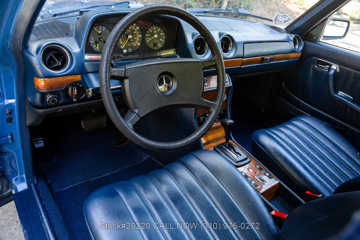 1982 Mercedes 300D Turbodiesel Sedan thumbnail 12