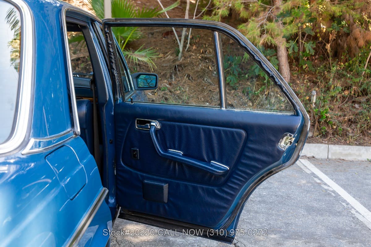 1982 Mercedes 300D Turbodiesel Sedan thumbnail 16