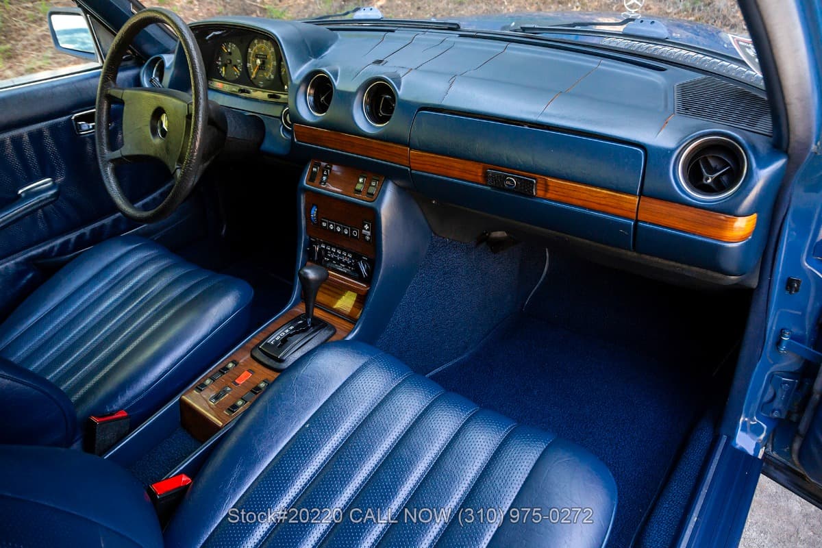 1982 Mercedes 300D Turbodiesel Sedan thumbnail 17