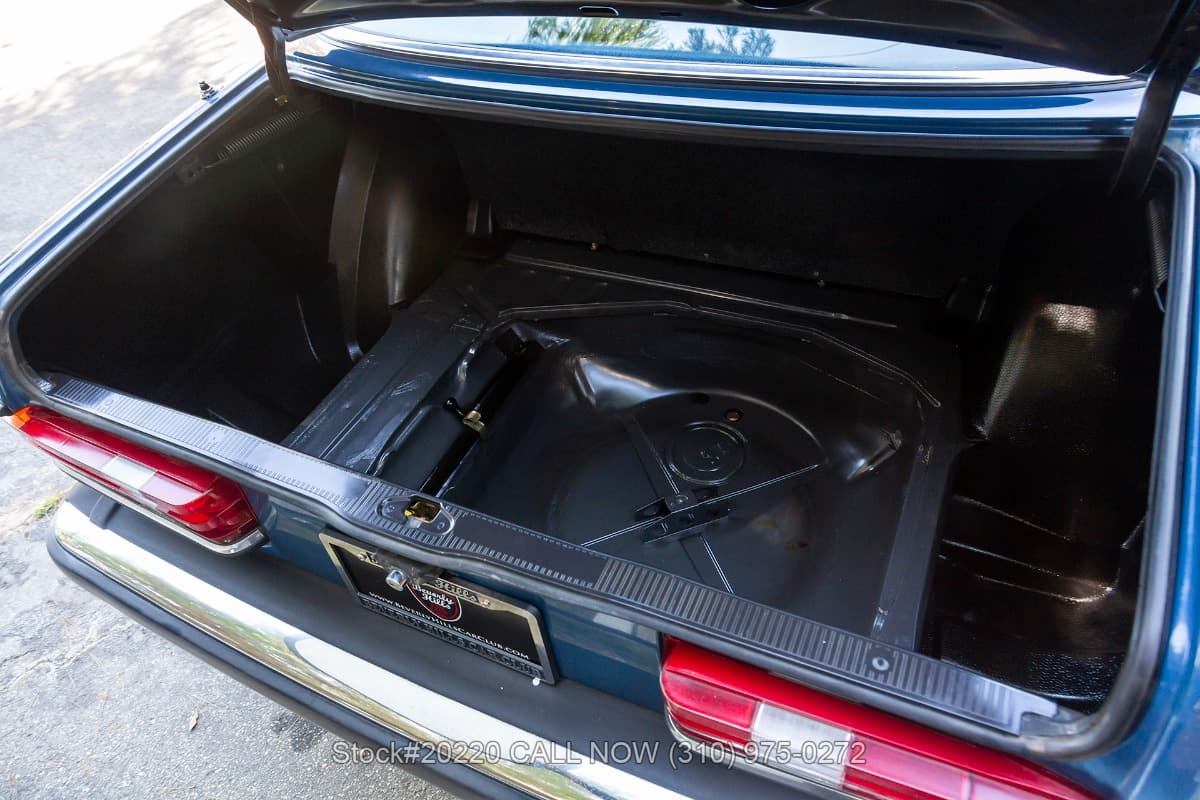 1982 Mercedes 300D Turbodiesel Sedan thumbnail 22
