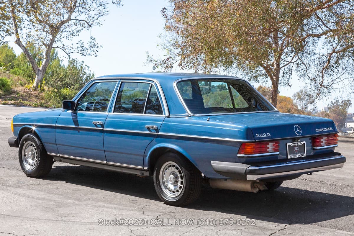 1982 Mercedes 300D Turbodiesel Sedan thumbnail 5
