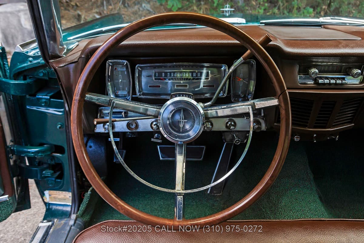 1963 Lincoln Continental 4-Door Sedan thumbnail 13