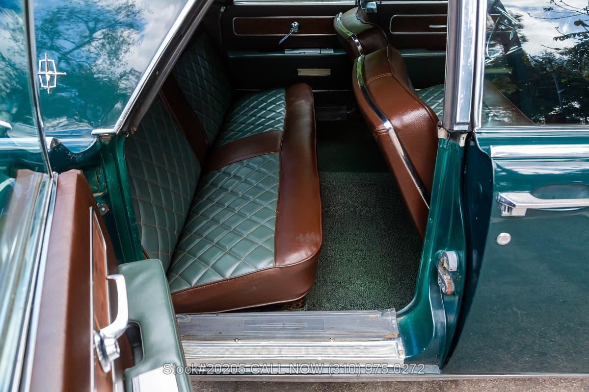 1963 Lincoln Continental 4-Door Sedan thumbnail 16