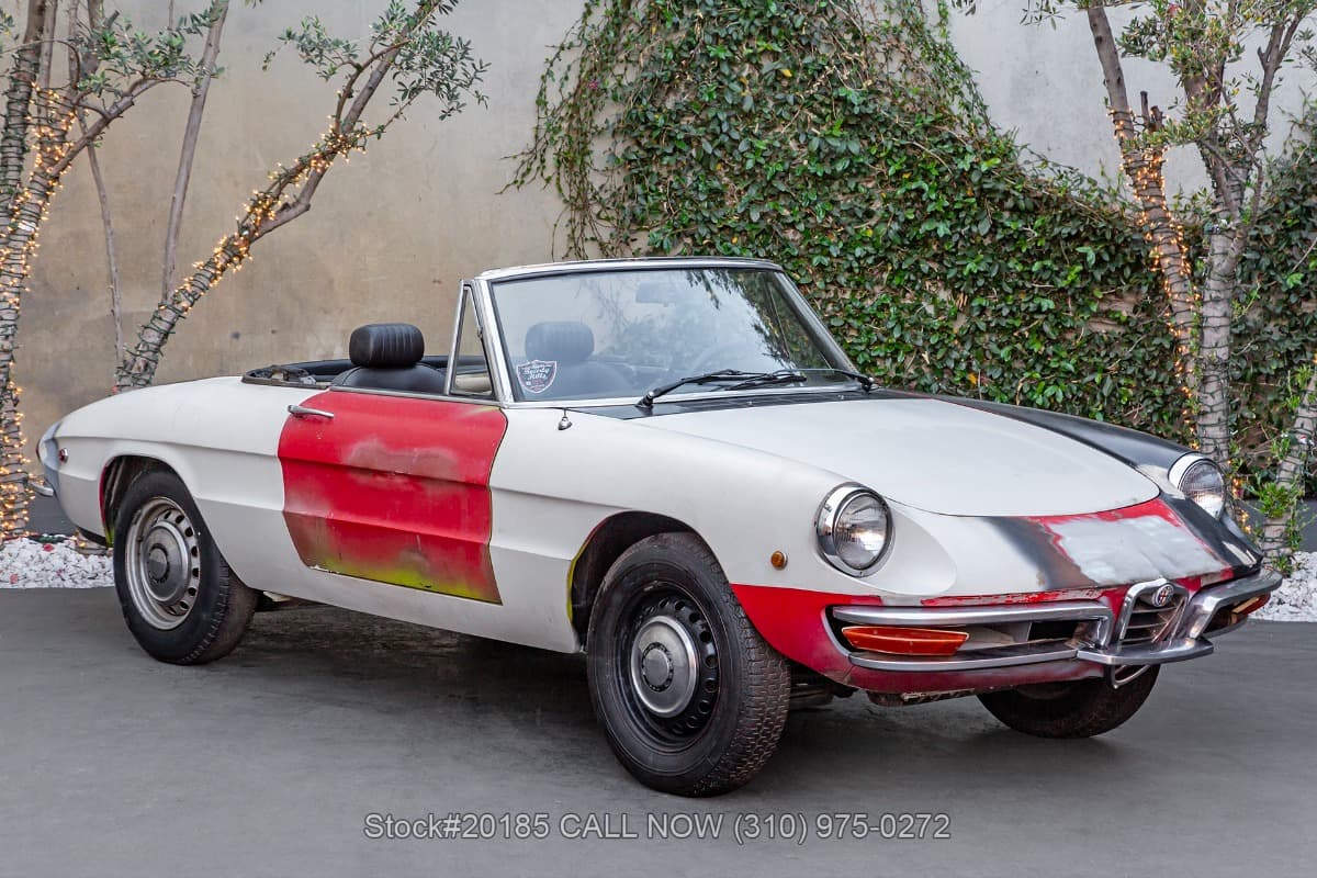 1969 Alfa Romeo 1750 Spider Veloce Series 1 Round-Tail — photo 1