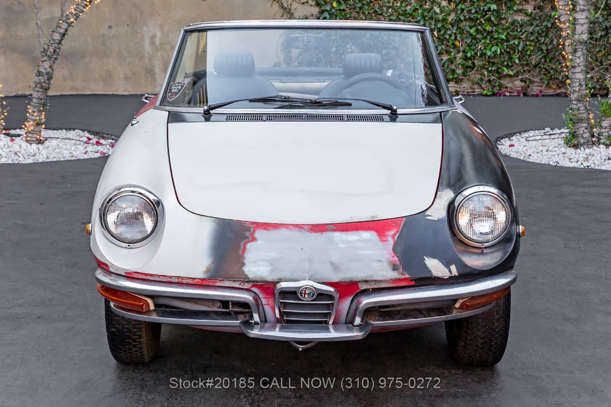 1969 Alfa Romeo 1750 Spider Veloce Series 1 Round-Tail — photo 2