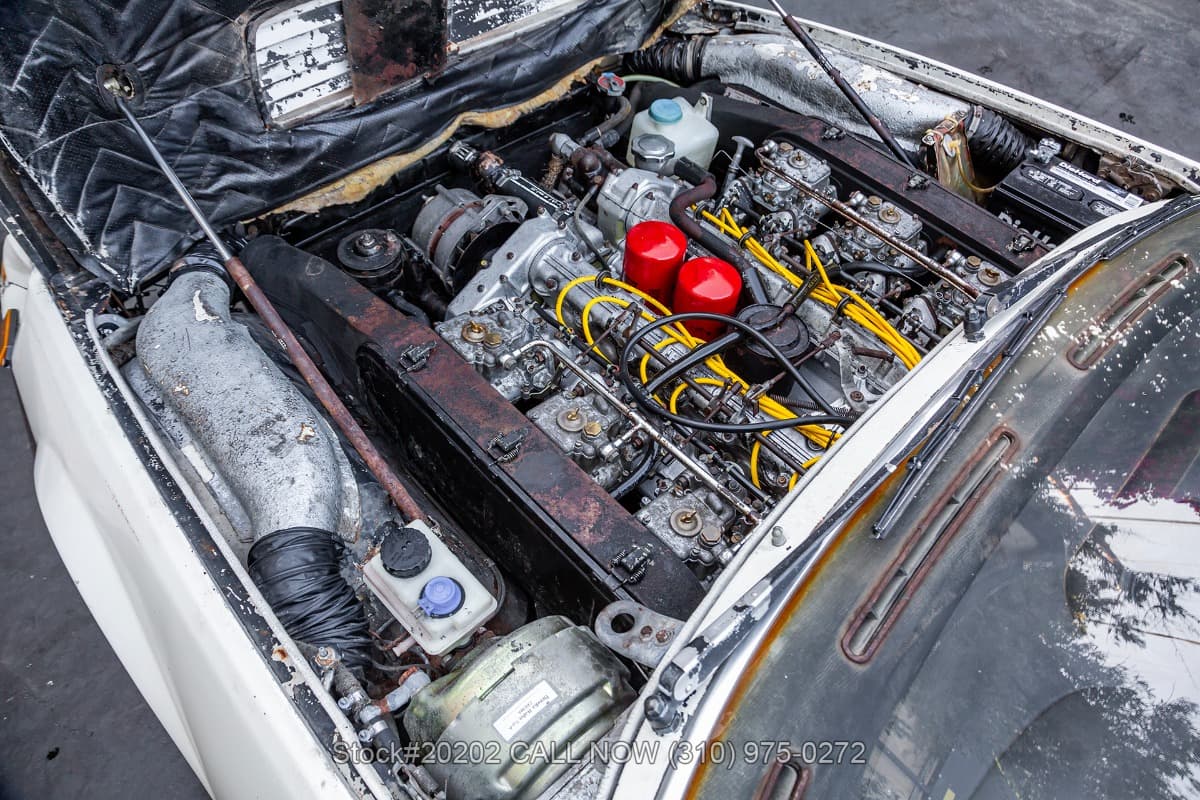 1973 Ferrari 365GT 2+2 European-Spec thumbnail 22