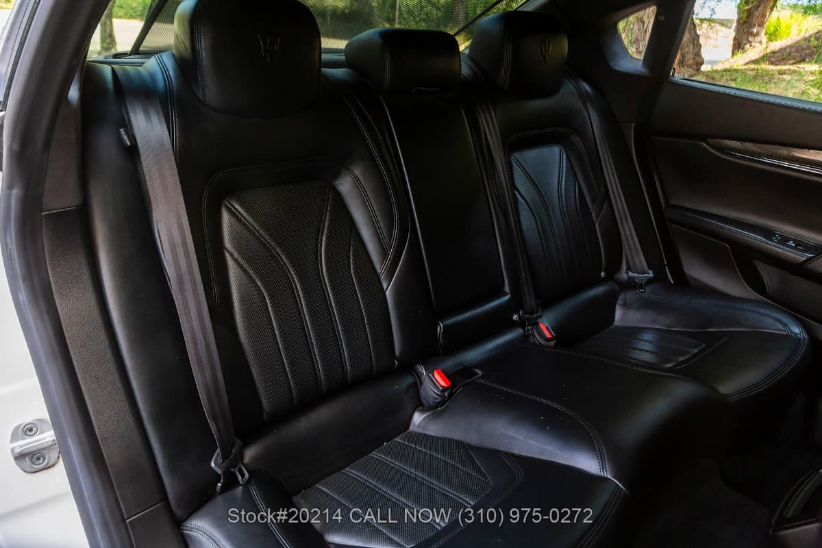 2015 Maserati Quattroporte GTS thumbnail 15